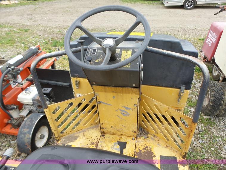 image for item L5703 Stone DDR-3100 double drum vibratory roller