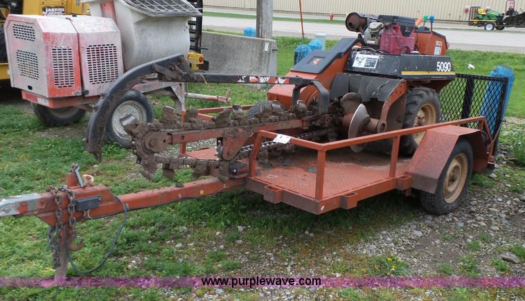image for item L5704 1996 Ditch Witch 1820H trencher
