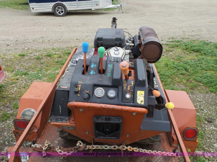 image for item L5704 1996 Ditch Witch 1820H trencher