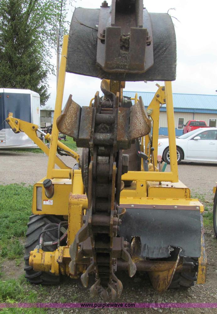 image for item L5705 1998 Vermeer V3550A trencher