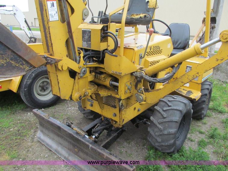 image for item L5705 1998 Vermeer V3550A trencher