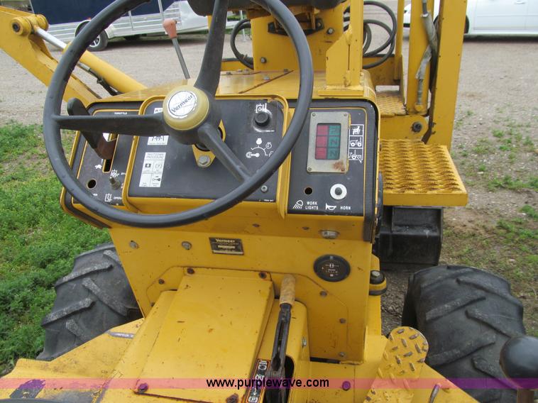 image for item L5705 1998 Vermeer V3550A trencher