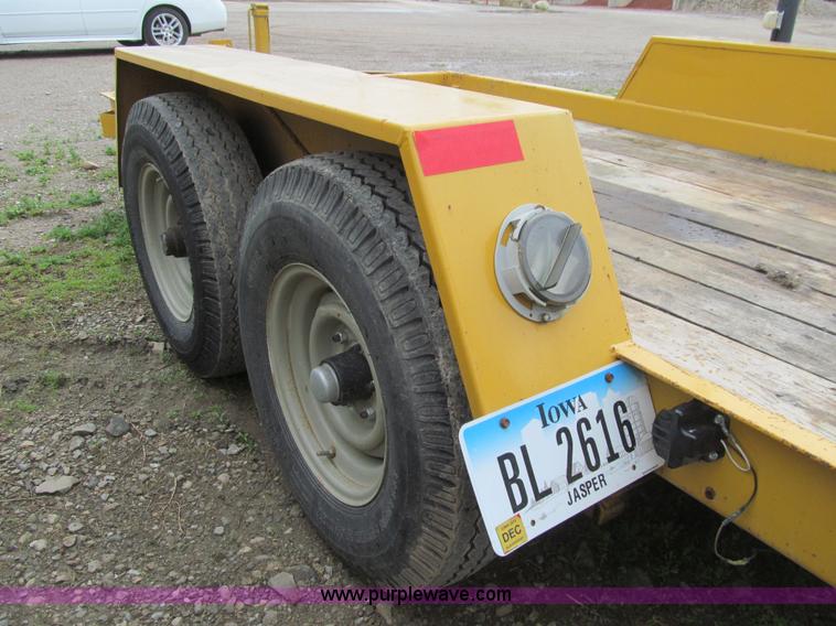 image for item L5707 1998 Redi Haul equipment trailer