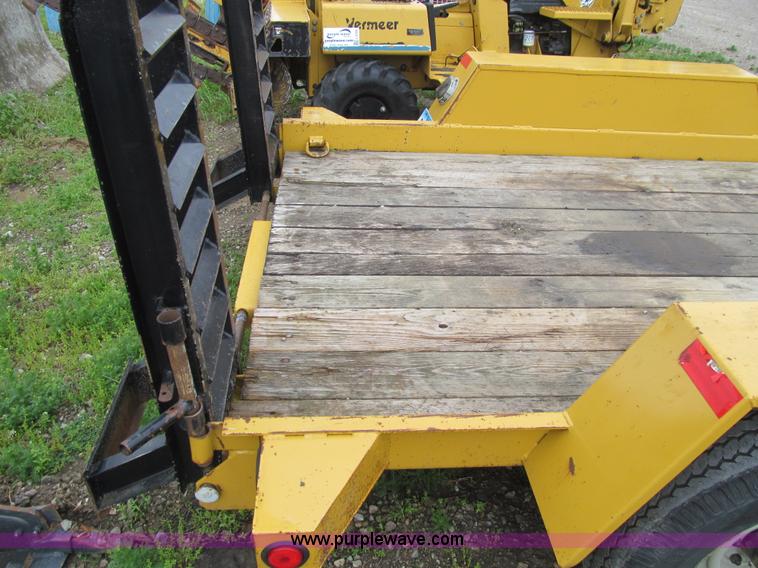 image for item L5707 1998 Redi Haul equipment trailer