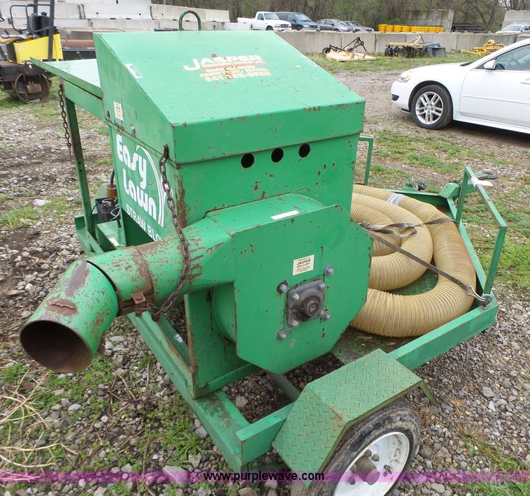image for item L5708 Easy Lawn 6B156V-20 straw blower