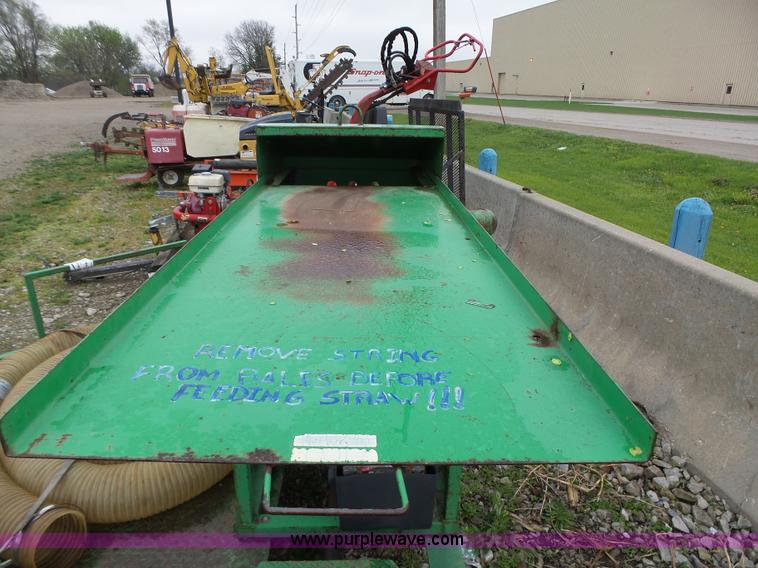 image for item L5708 Easy Lawn 6B156V-20 straw blower