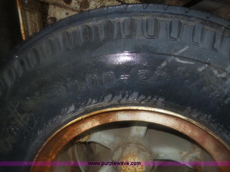 image for item L5779 1979 Dorsey SIDT277PB dry van trailer