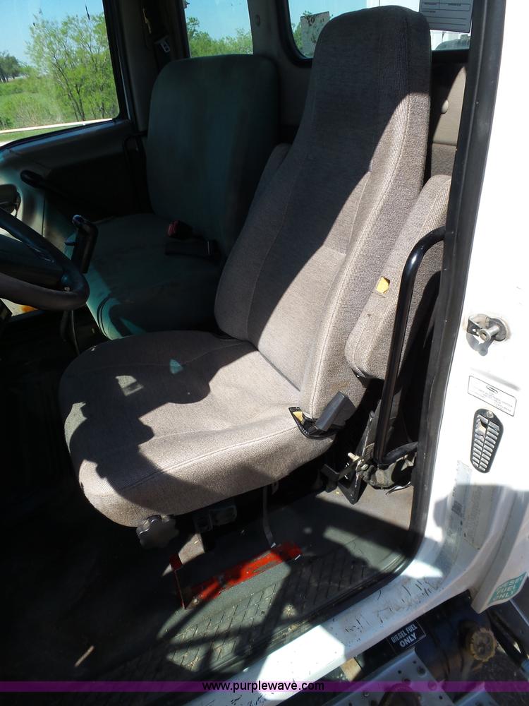 image for item L5825 2002 Sterling M7500 Acterra service truck with crane