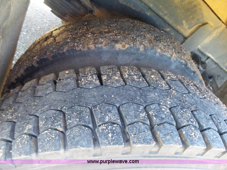 image for item L5825 2002 Sterling M7500 Acterra service truck with crane