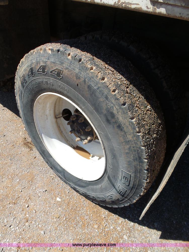 image for item L5825 2002 Sterling M7500 Acterra service truck with crane