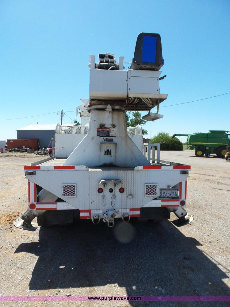 image for item L5827 1997 Ford F800 Super Duty digger derick truck