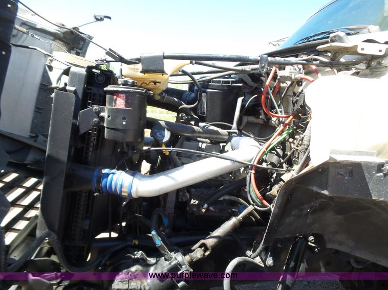 image for item L5827 1997 Ford F800 Super Duty digger derick truck