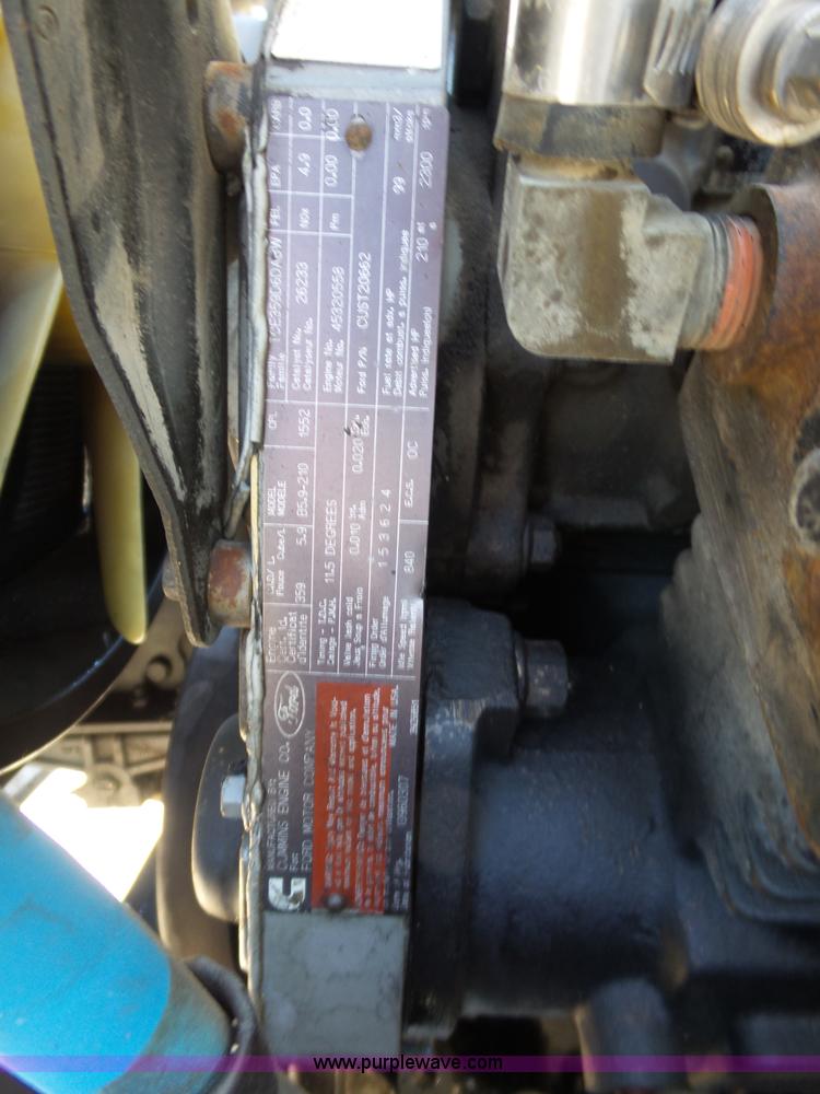 image for item L5827 1997 Ford F800 Super Duty digger derick truck