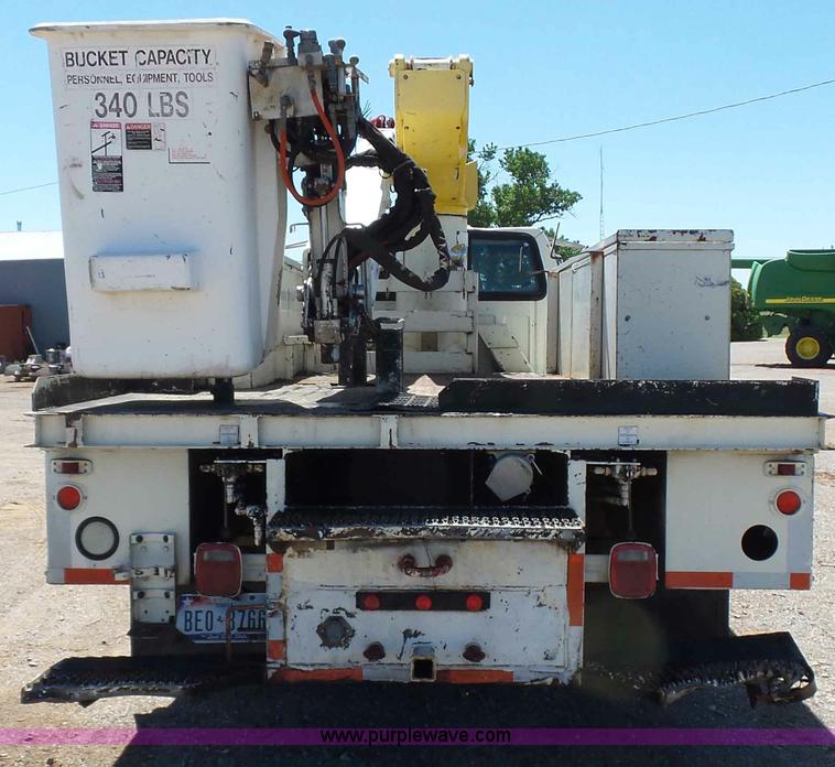 image for item L5828 1993 Ford F700 bucket truck