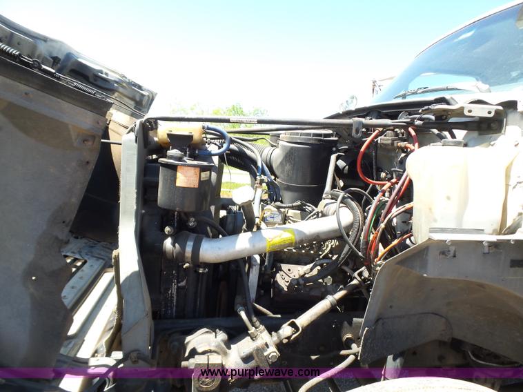 image for item L5828 1993 Ford F700 bucket truck