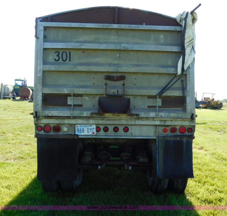 image for item L5838 1963 Fruehauf end dump trailer