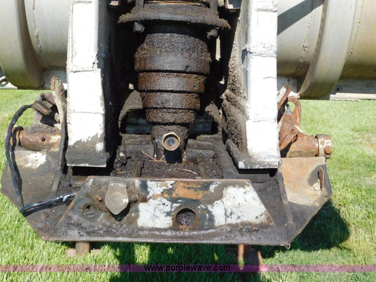 image for item L5838 1963 Fruehauf end dump trailer