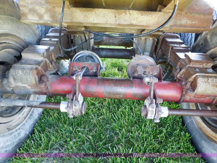 image for item L5838 1963 Fruehauf end dump trailer