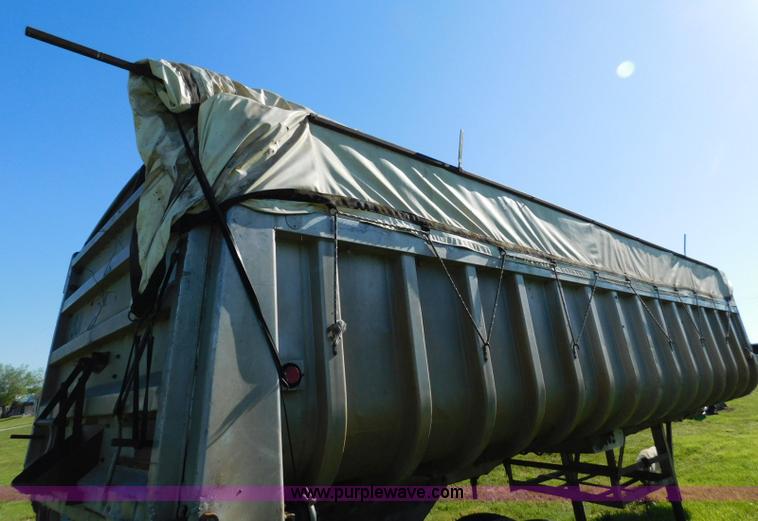 image for item L5838 1963 Fruehauf end dump trailer