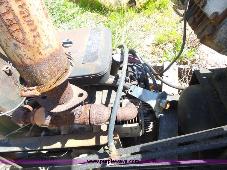 image for item L6009 Air compressor