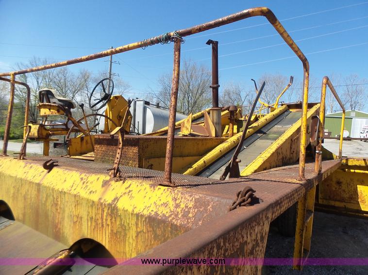 image for item L6010 Flaherty Branch Spread Master chip spreader