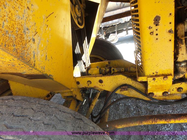 image for item L6010 Flaherty Branch Spread Master chip spreader