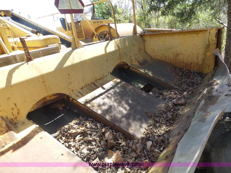 image for item L6011 Flaherty Spread Master chip spreader