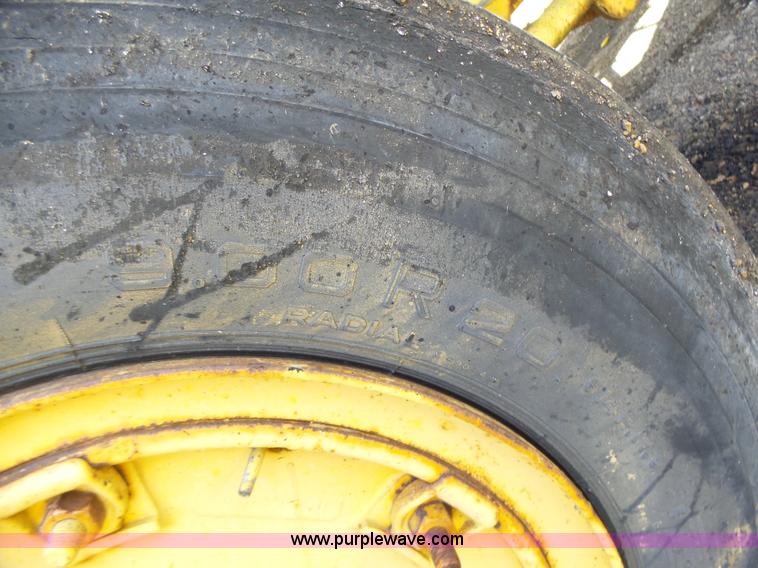 image for item L6011 Flaherty Spread Master chip spreader