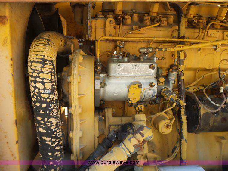 image for item L6012 Hyster C530A pneumatic roller