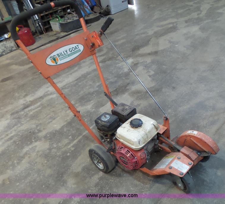 image for item L6013 Billy Goat G2401H crack machine