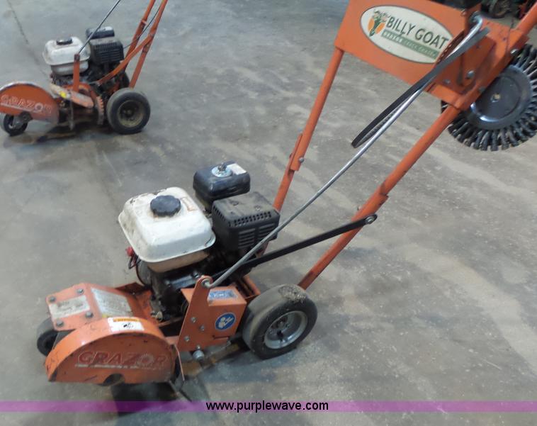 image for item L6014 Billy Goat G2401H crack machine