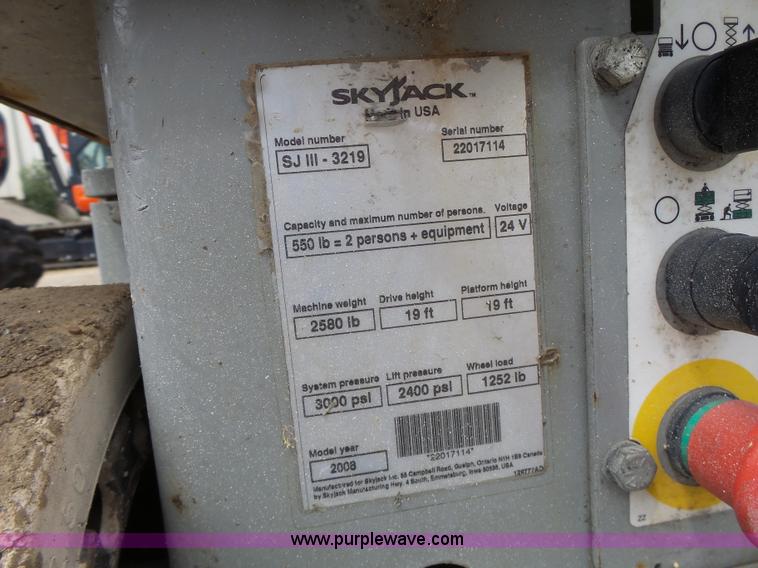 image for item L6045 2008 Skyjack 3219 scissor lift