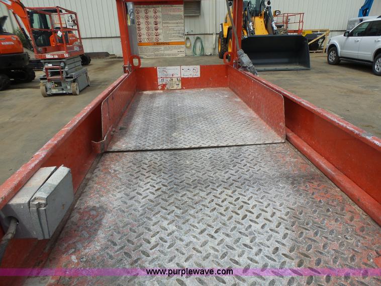 image for item L6048 2008 Skyjack 3219 scissor lift