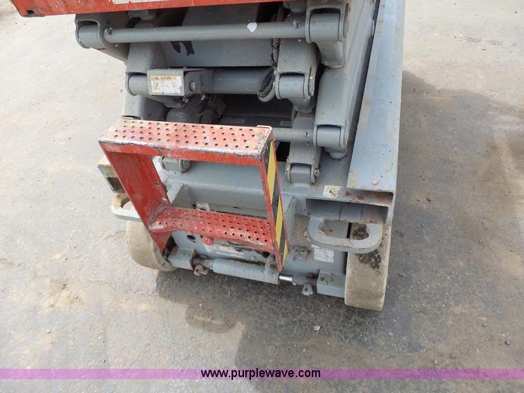 image for item L6049 2008 Skyjack 3219 scissor lift