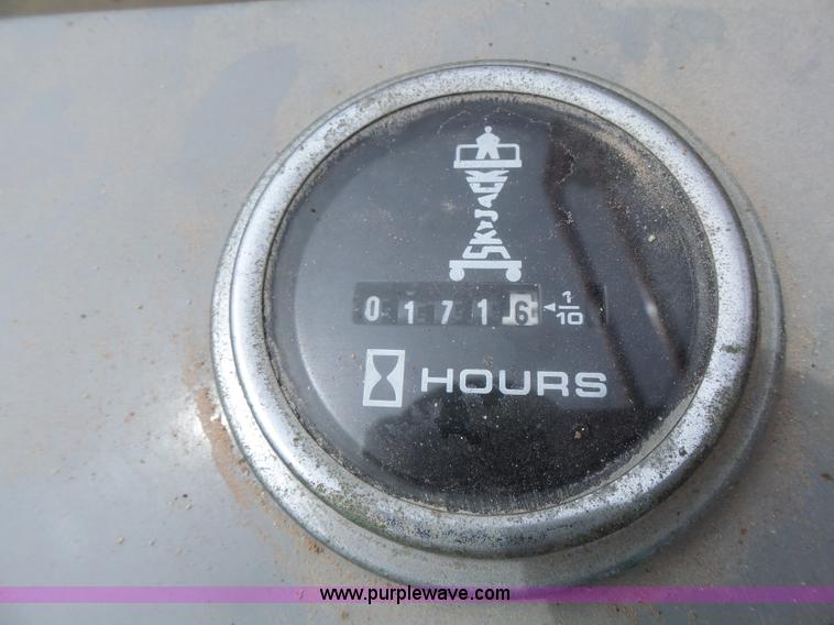 image for item L6049 2008 Skyjack 3219 scissor lift