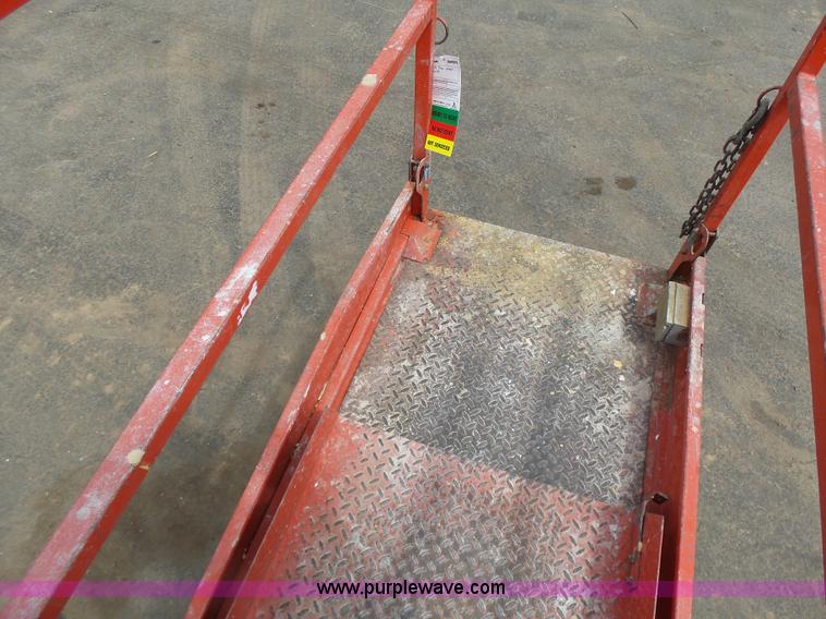 image for item L6049 2008 Skyjack 3219 scissor lift