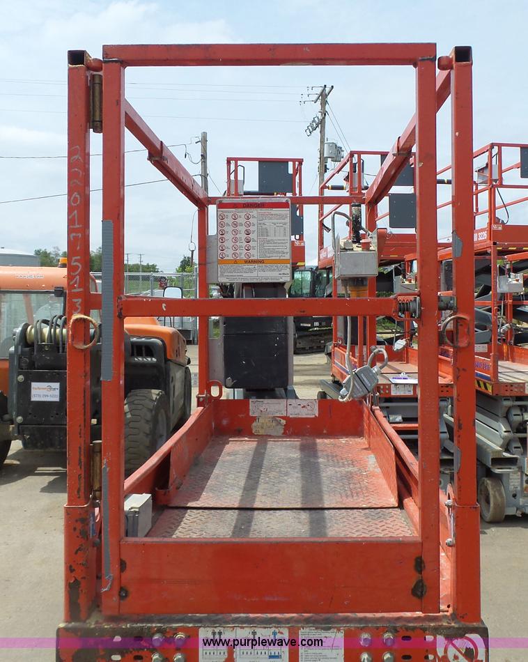 image for item L6050 2008 Skyjack 3219 scissor lift