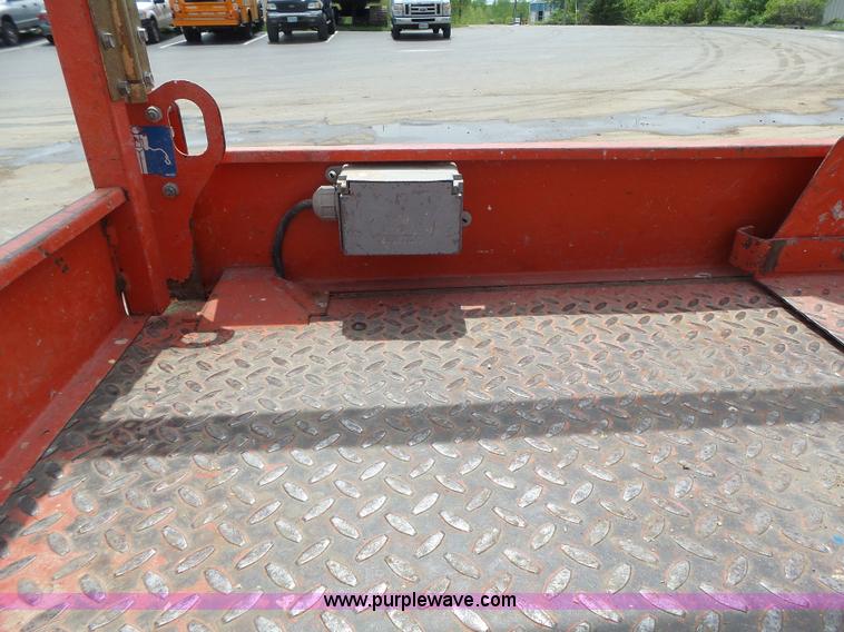 image for item L6050 2008 Skyjack 3219 scissor lift