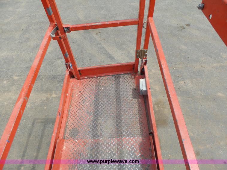 image for item L6050 2008 Skyjack 3219 scissor lift