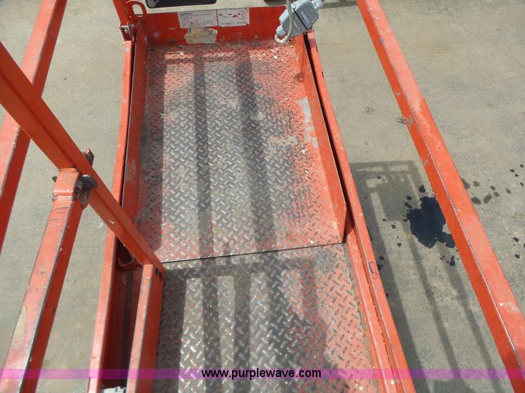 image for item L6050 2008 Skyjack 3219 scissor lift