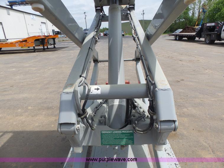 image for item L6050 2008 Skyjack 3219 scissor lift