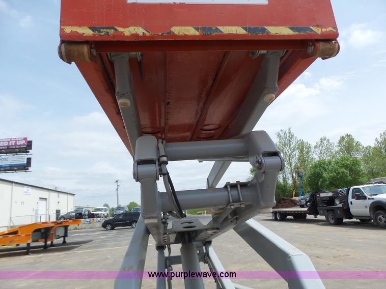 image for item L6051 2008 Skyjack 3219 scissor lift