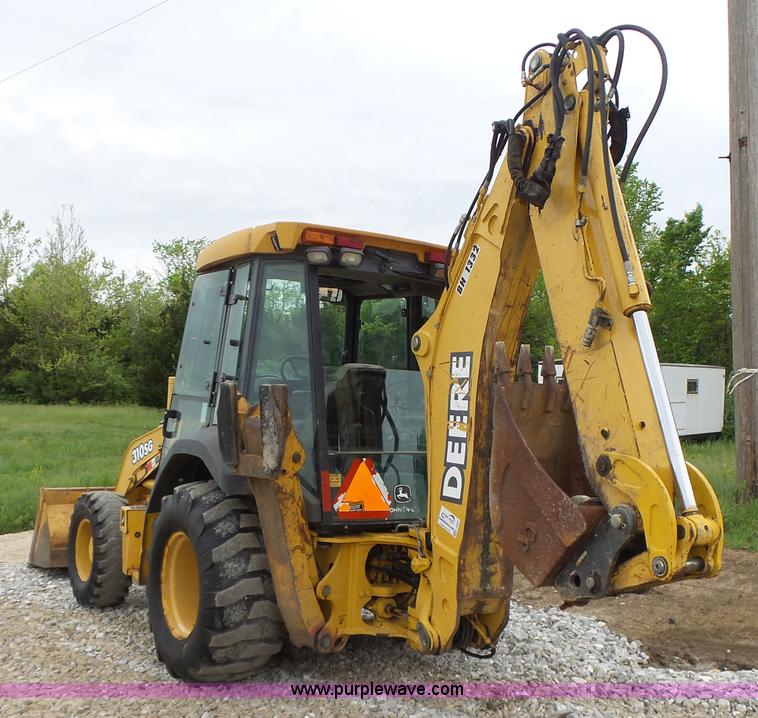 image for item L6054 2004 John Deere 310 SG backhoe