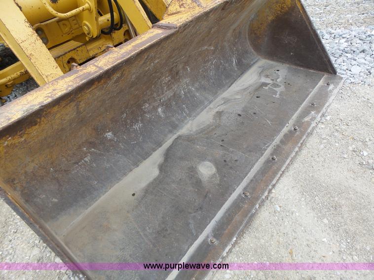 image for item L6054 2004 John Deere 310 SG backhoe