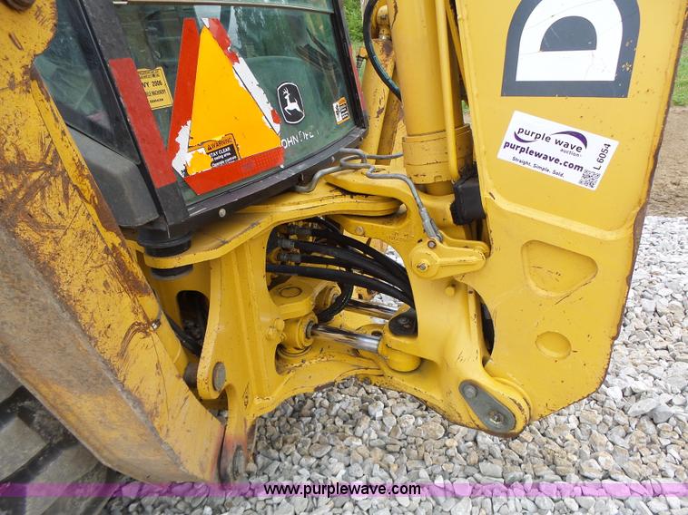 image for item L6054 2004 John Deere 310 SG backhoe