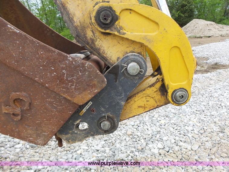 image for item L6054 2004 John Deere 310 SG backhoe