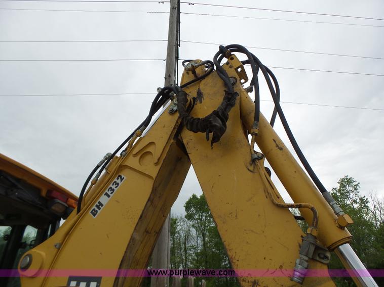 image for item L6054 2004 John Deere 310 SG backhoe