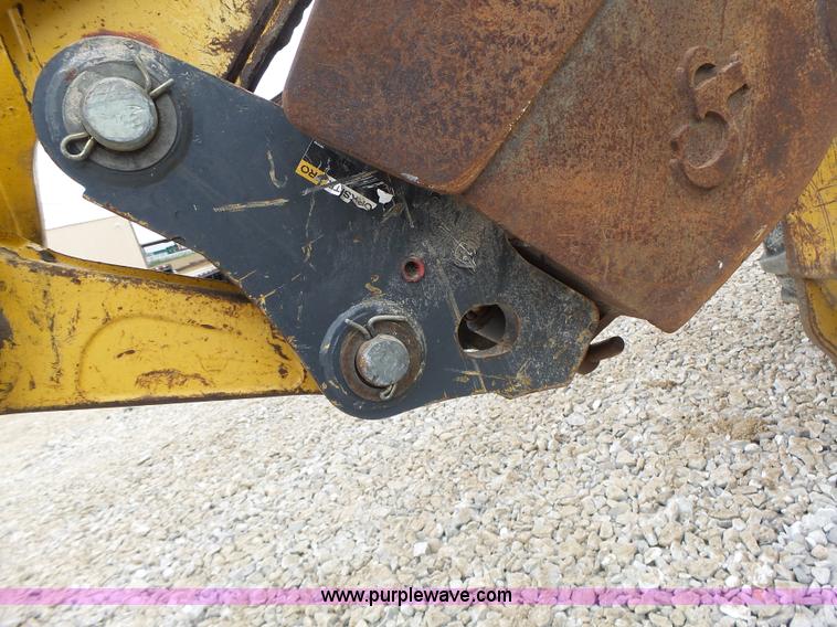 image for item L6054 2004 John Deere 310 SG backhoe