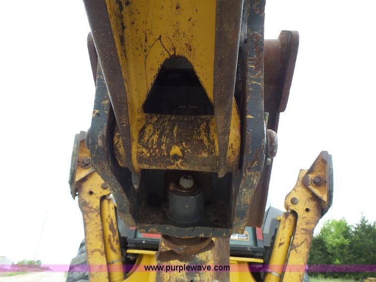 image for item L6054 2004 John Deere 310 SG backhoe