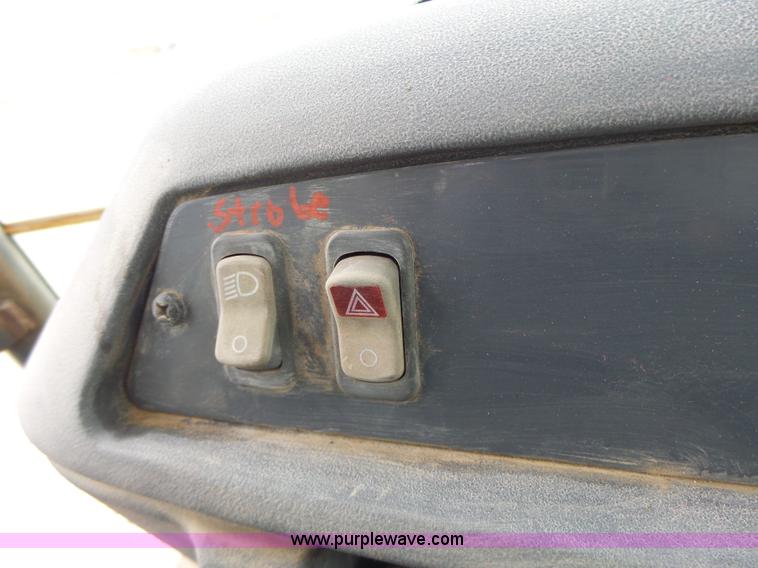 image for item L6054 2004 John Deere 310 SG backhoe